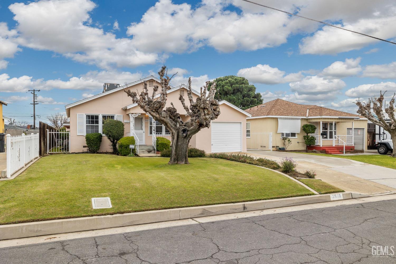 2416 Barnett Street — photo 5