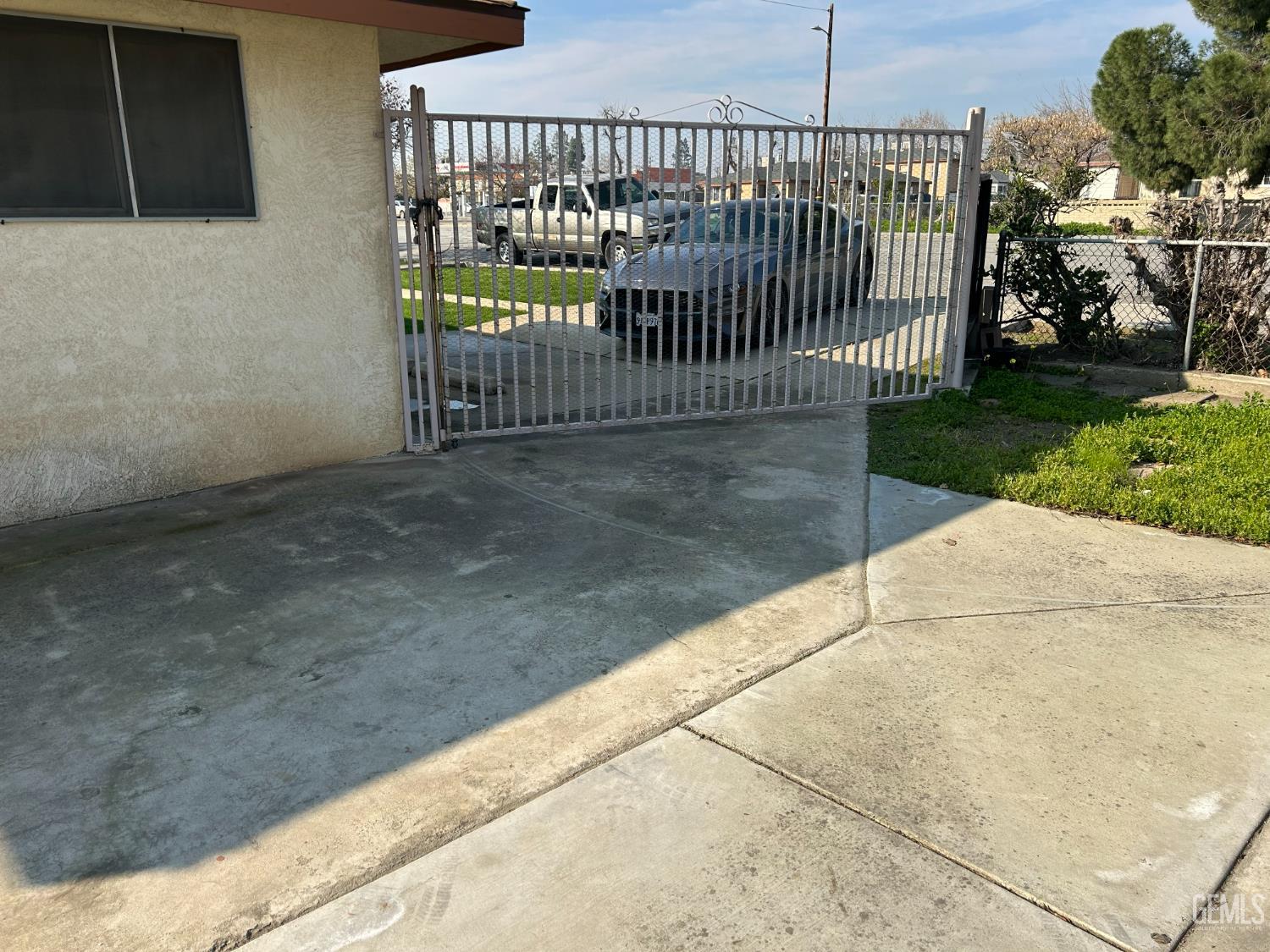 2204 Bedford Way — photo 41