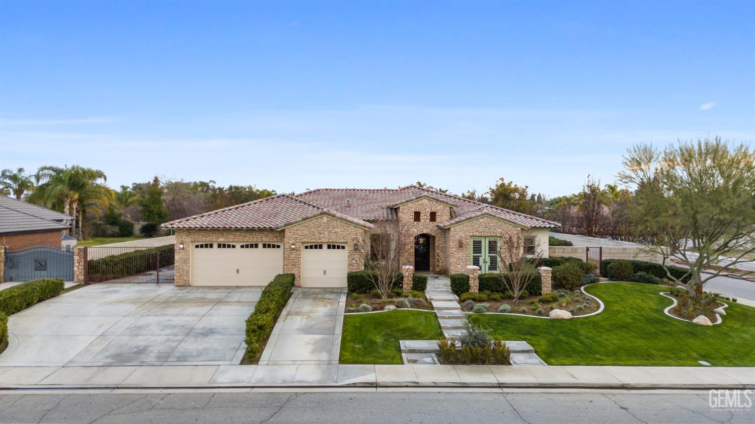 15521 Georges letour Avenue — photo 4