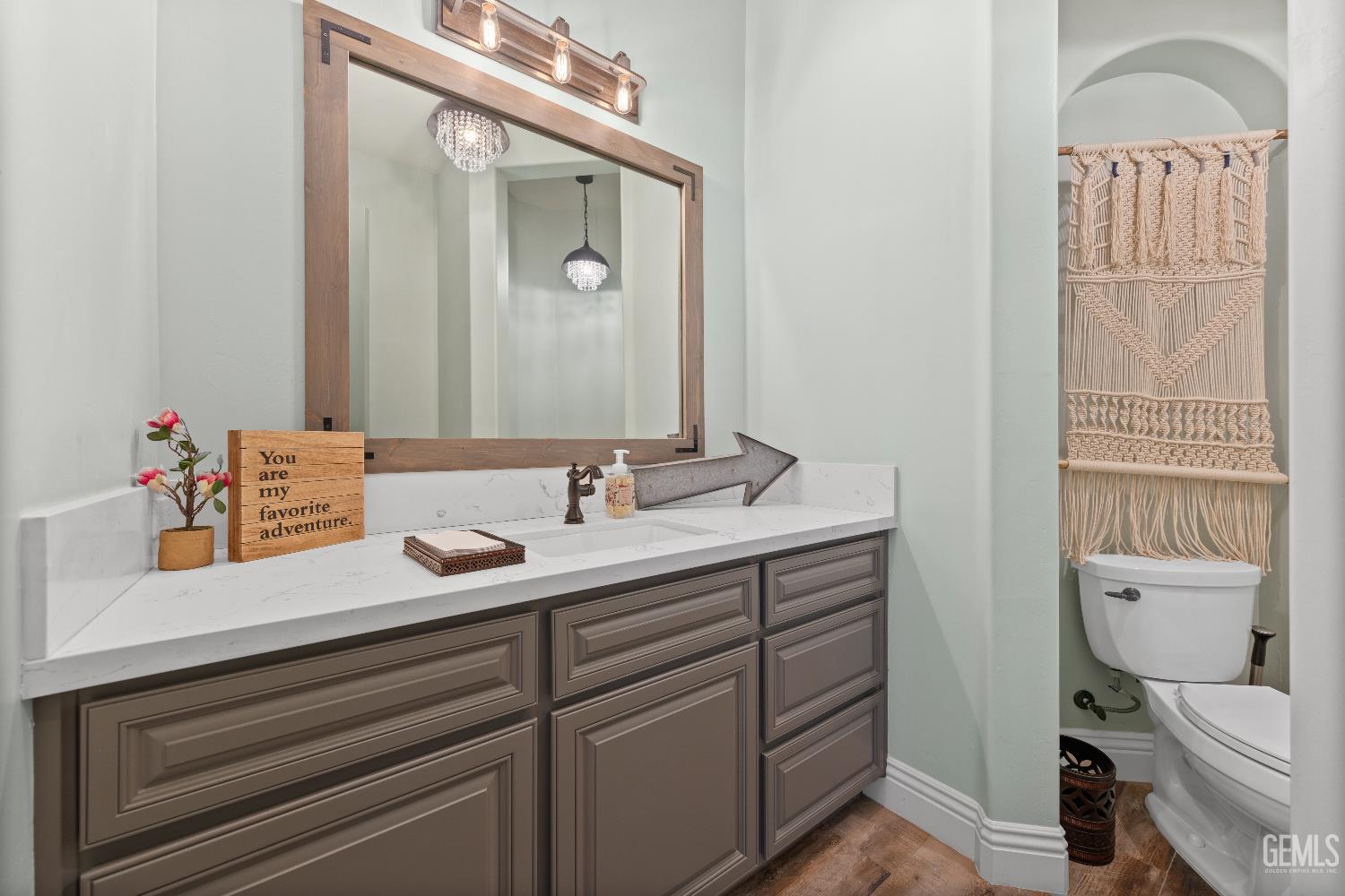 15521 Georges letour Avenue — photo 38