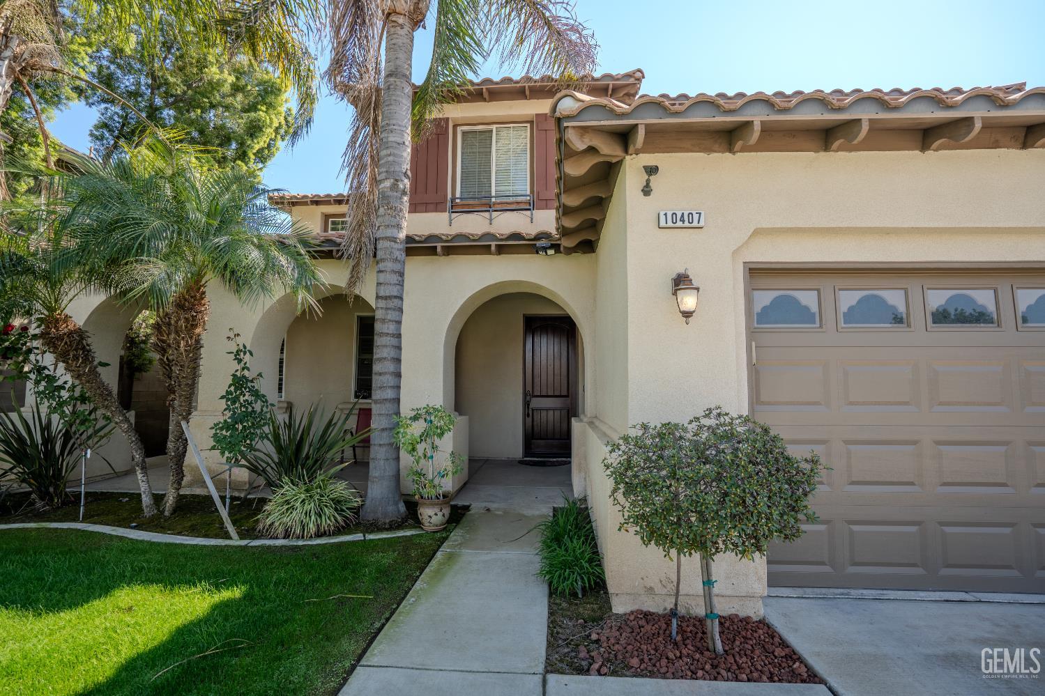 10407 Sharktooth Peak Drive — photo 2