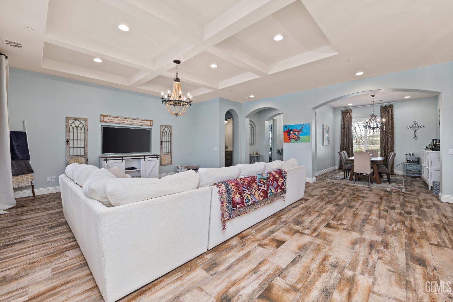 15521 Georges letour Avenue — photo 14