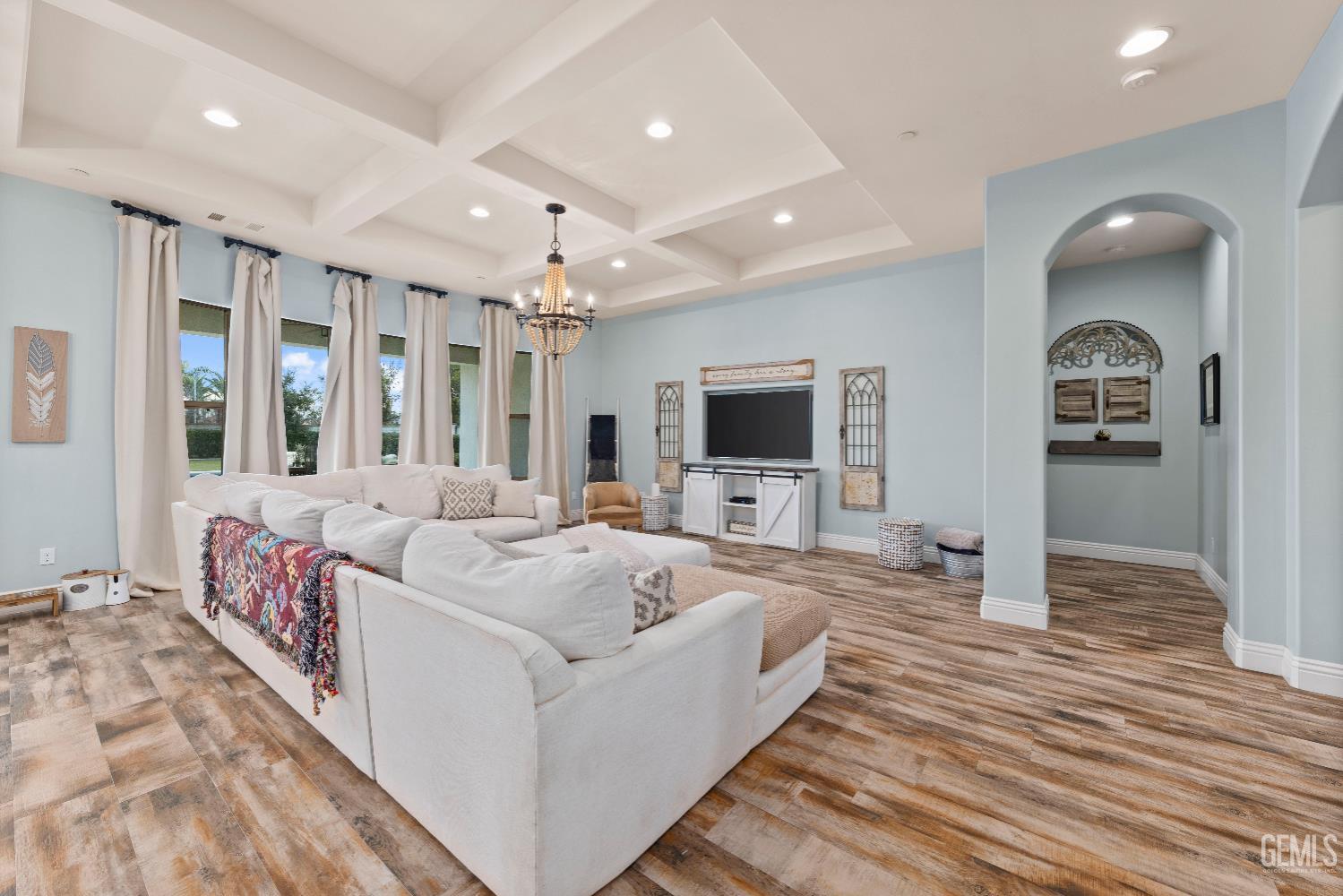 15521 Georges letour Avenue — photo 23