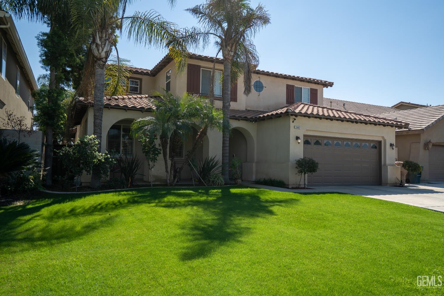 10407 Sharktooth Peak Drive — photo 3
