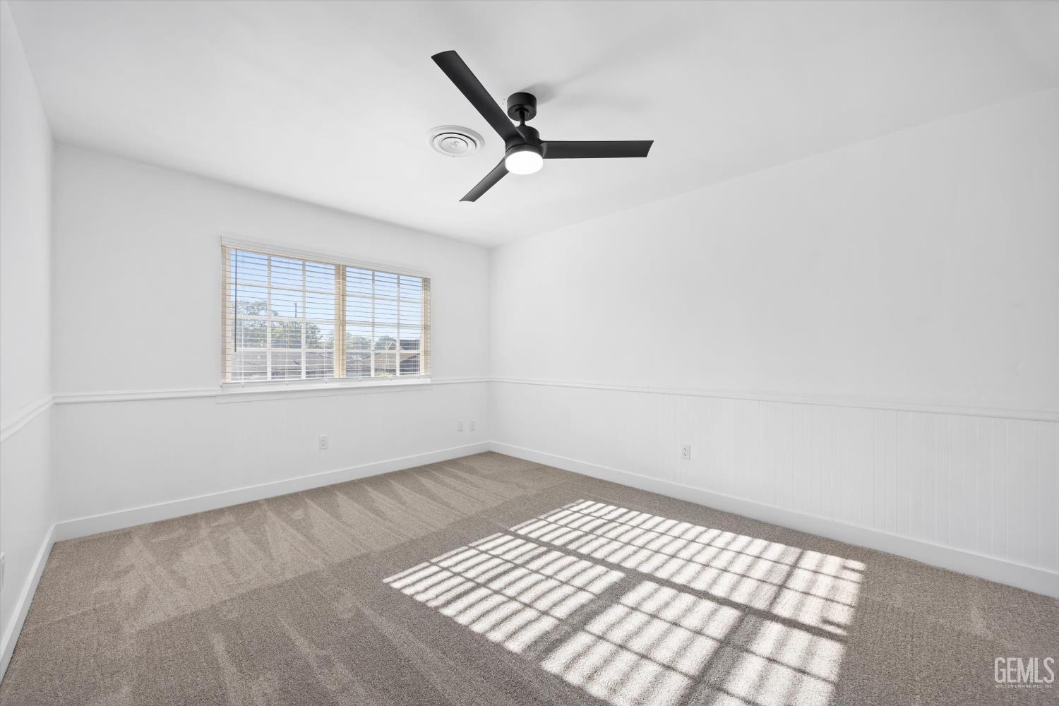 2801 Elm Street — photo 30
