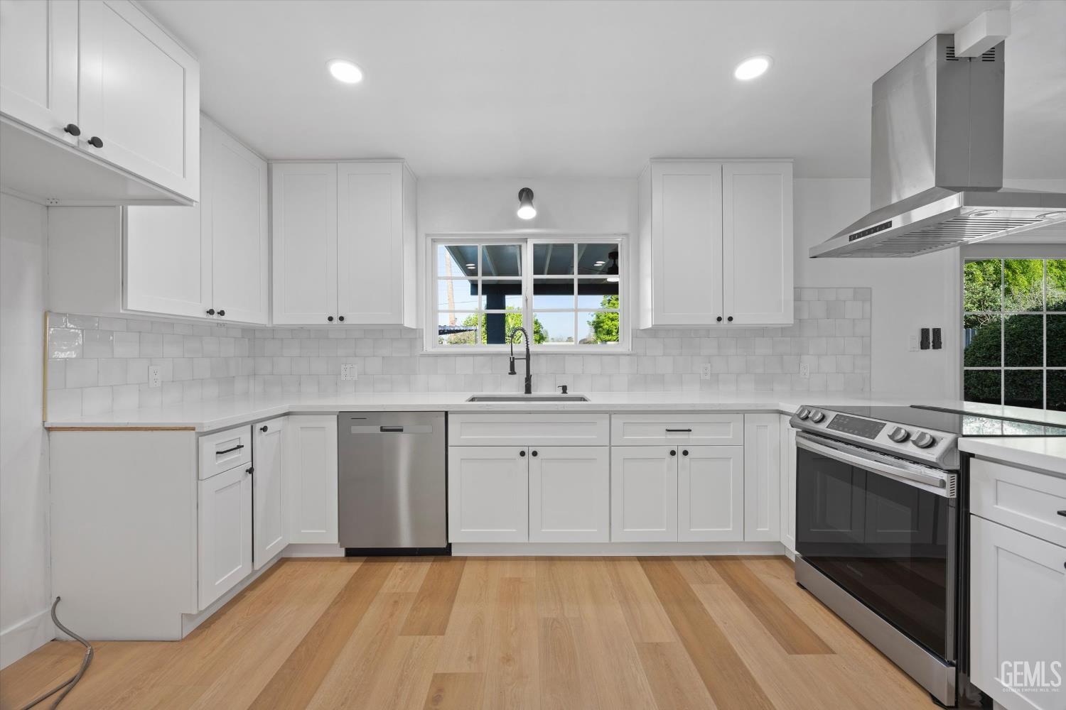 2801 Elm Street — photo 16