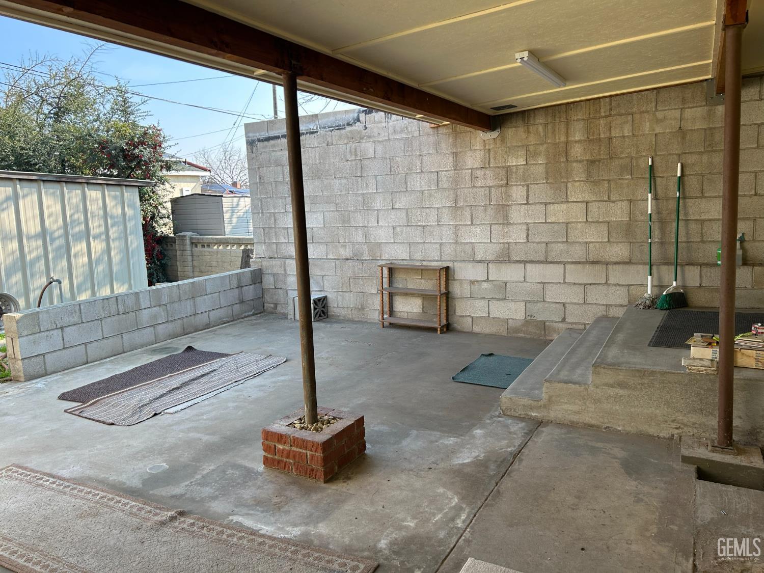 2204 Bedford Way — photo 37