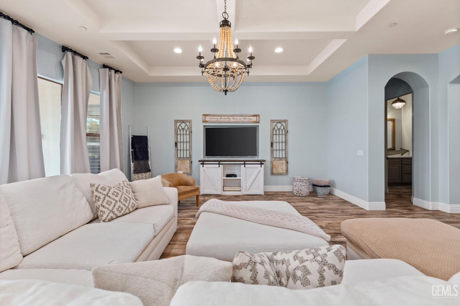 15521 Georges letour Avenue — photo 13