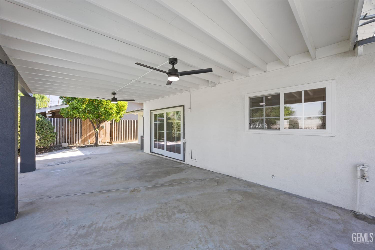 2801 Elm Street — photo 37