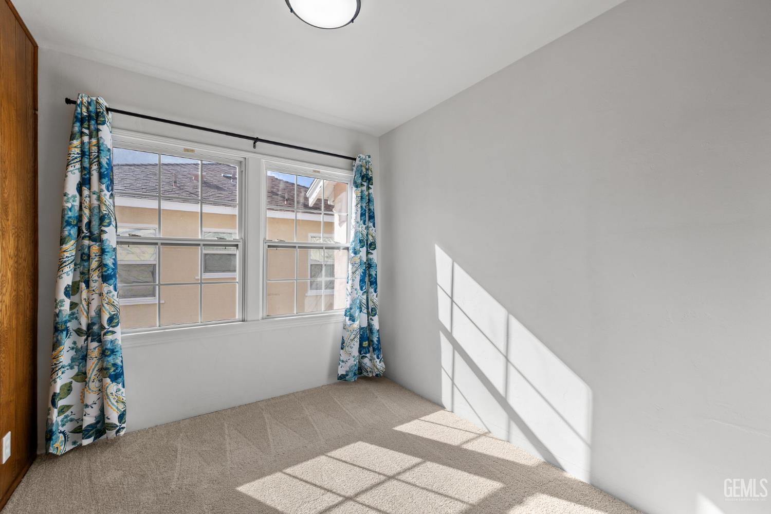 2416 Barnett Street — photo 13