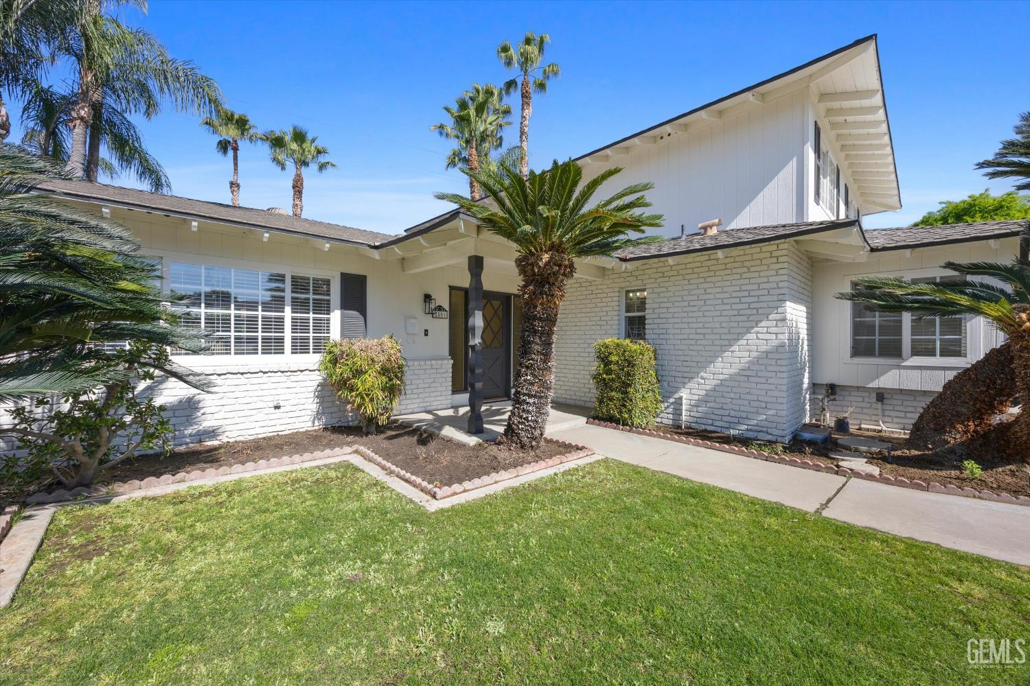 2801 Elm Street — photo 3