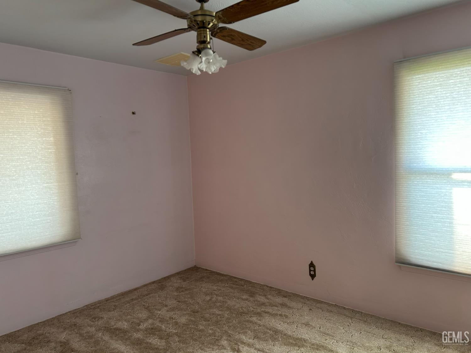 2204 Bedford Way — photo 27