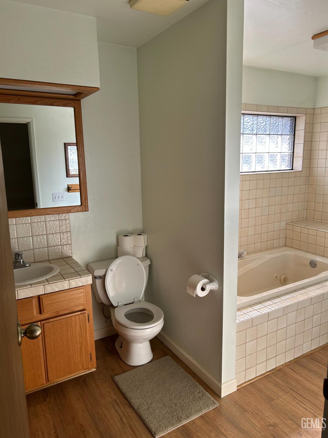 2204 Bedford Way — photo 18