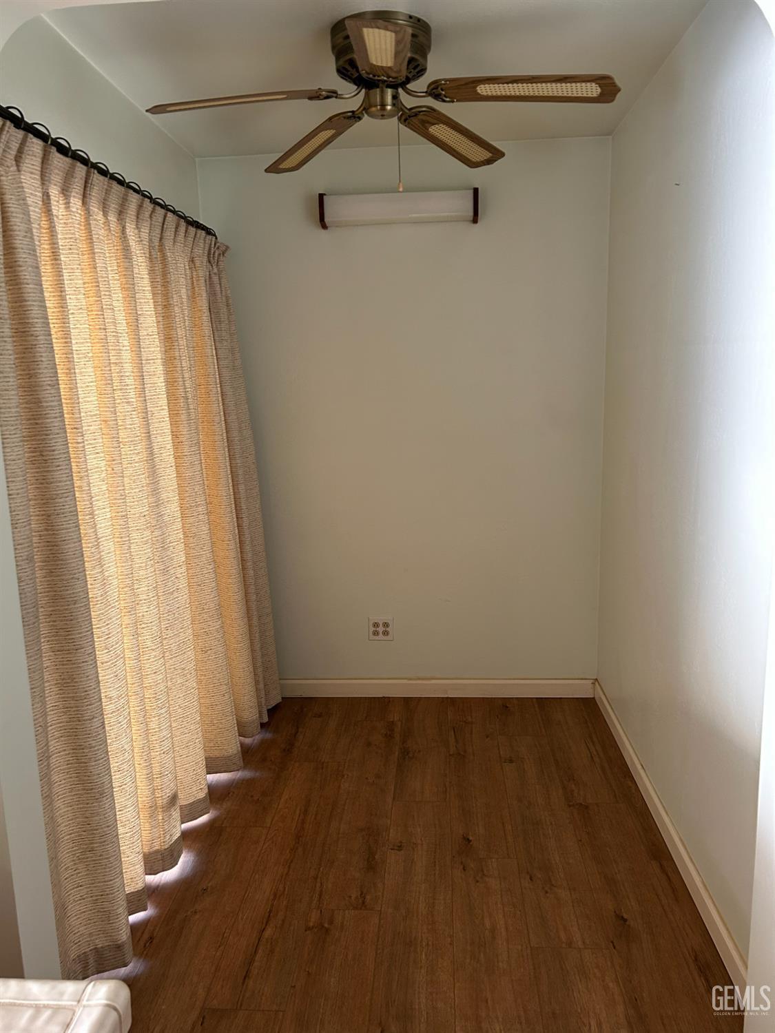 2204 Bedford Way — photo 16