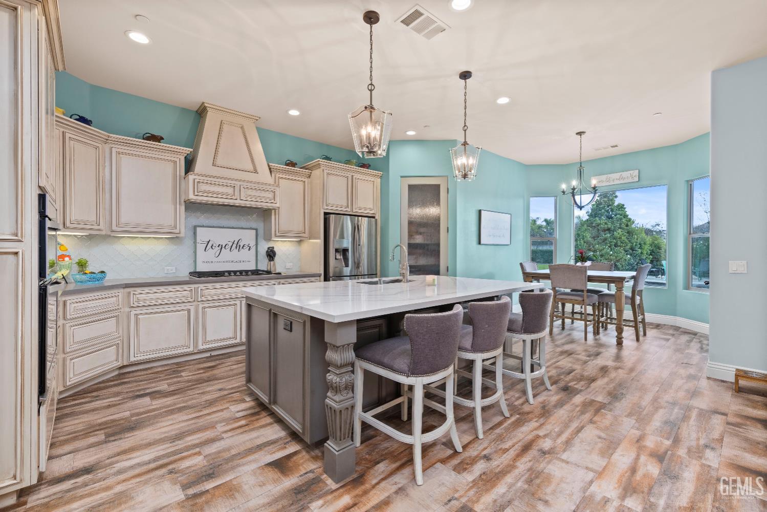15521 Georges letour Avenue — photo 17