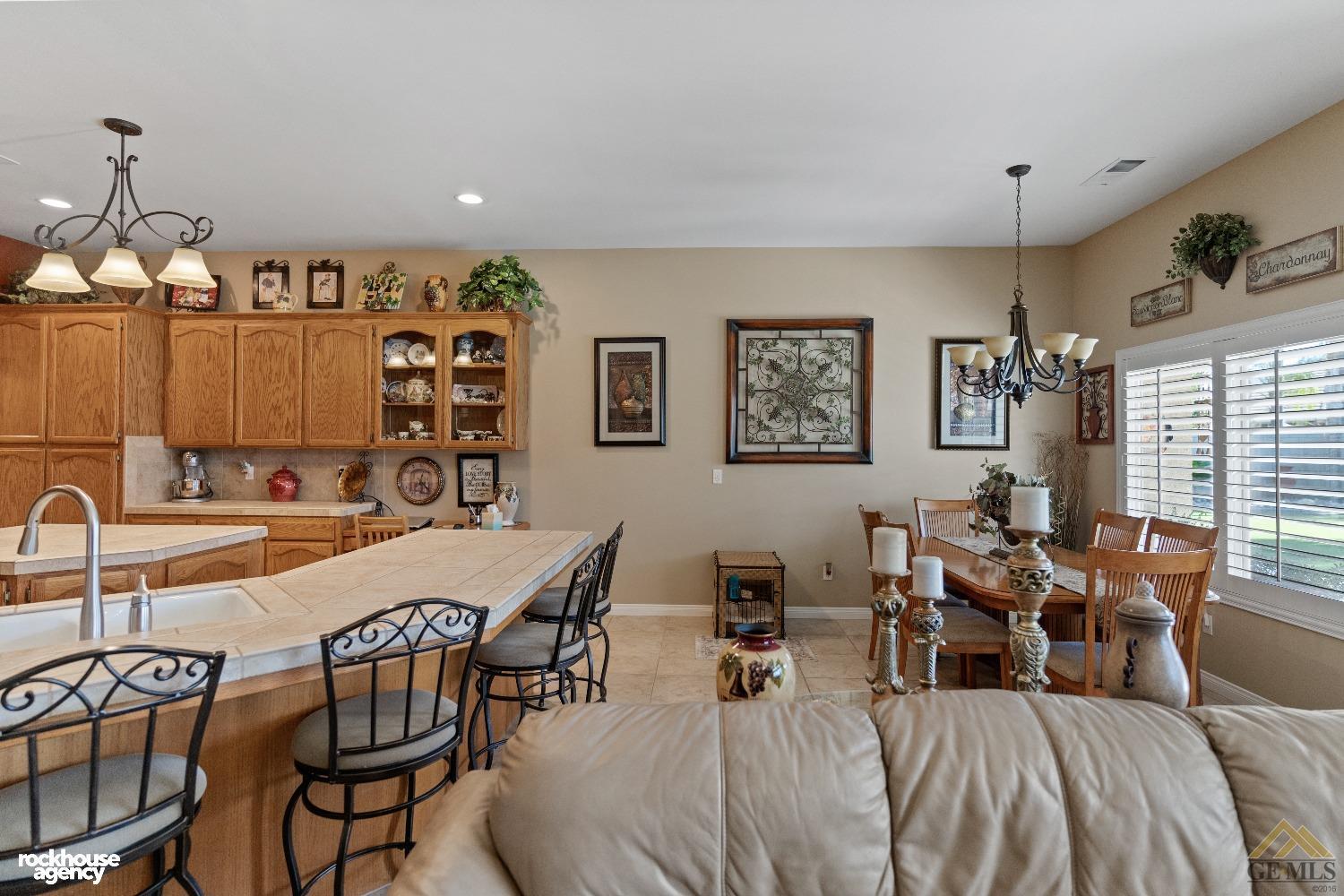 11809 Irwindale Avenue — photo 20