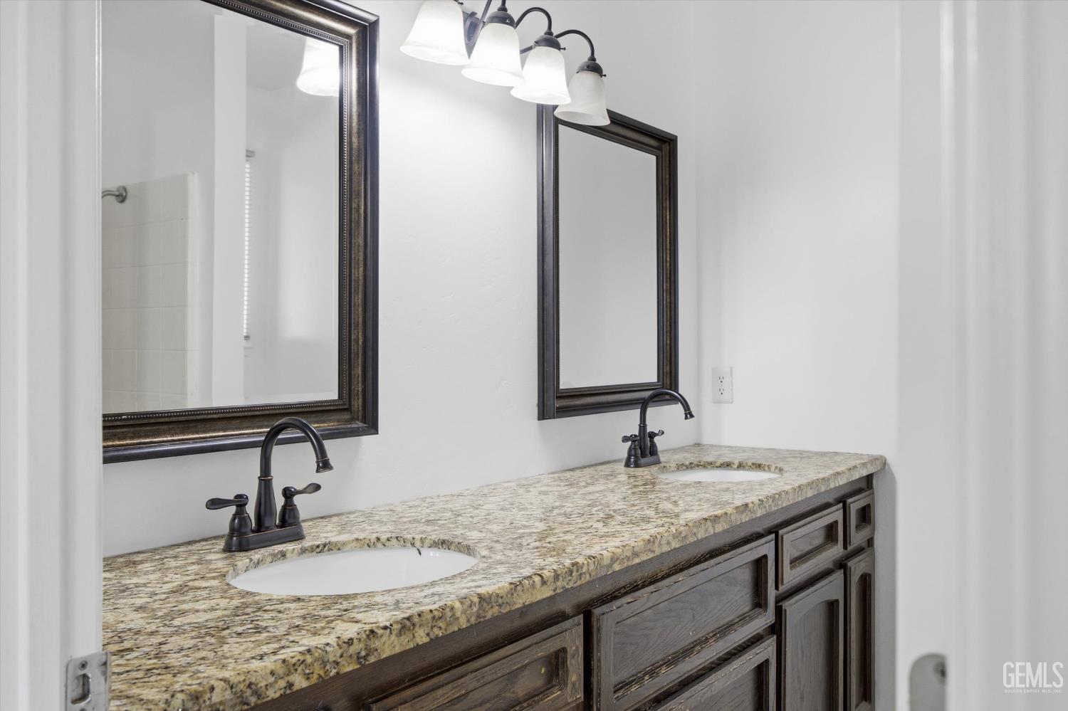 11513 Jenlee Avenue — photo 25