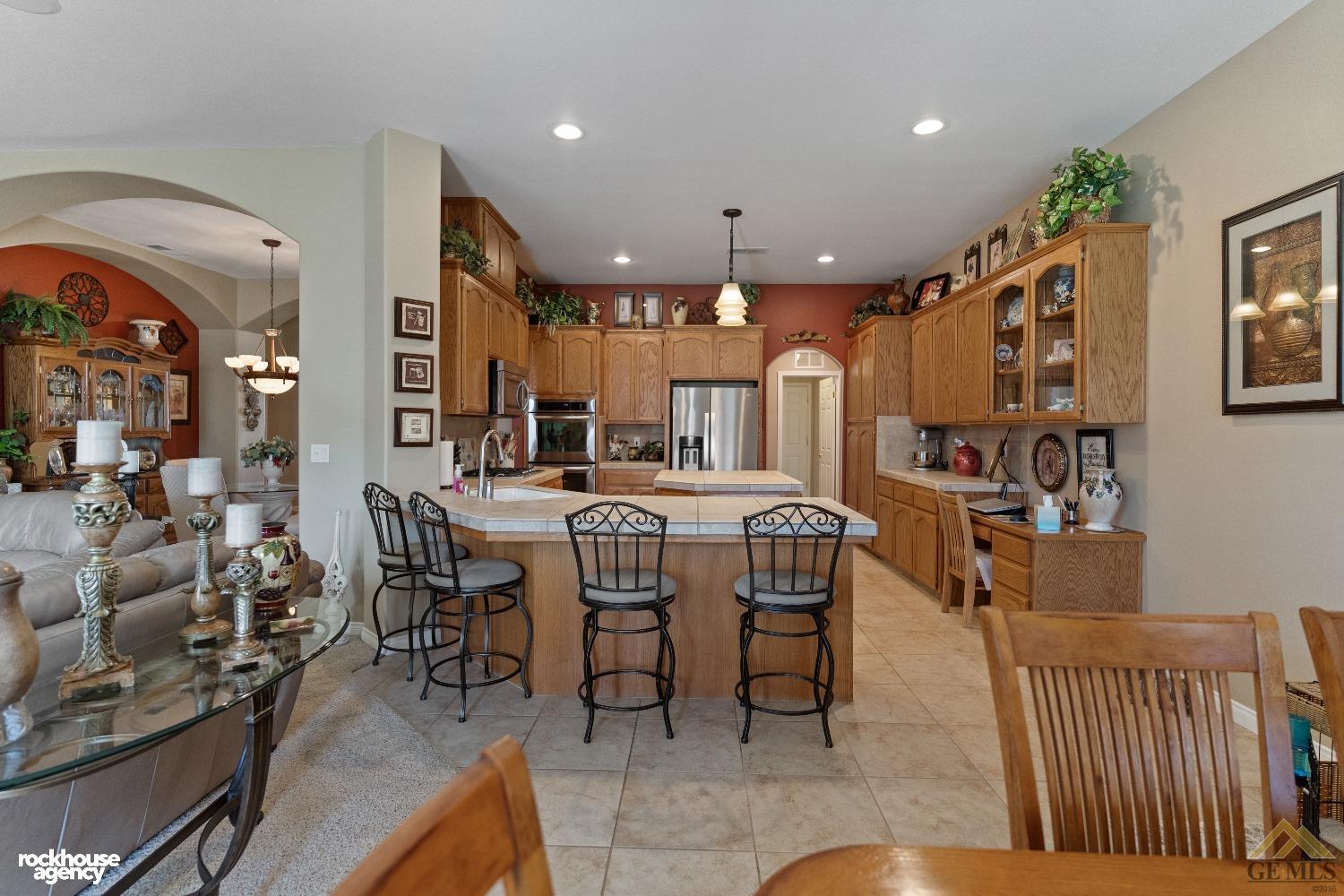 11809 Irwindale Avenue — photo 22