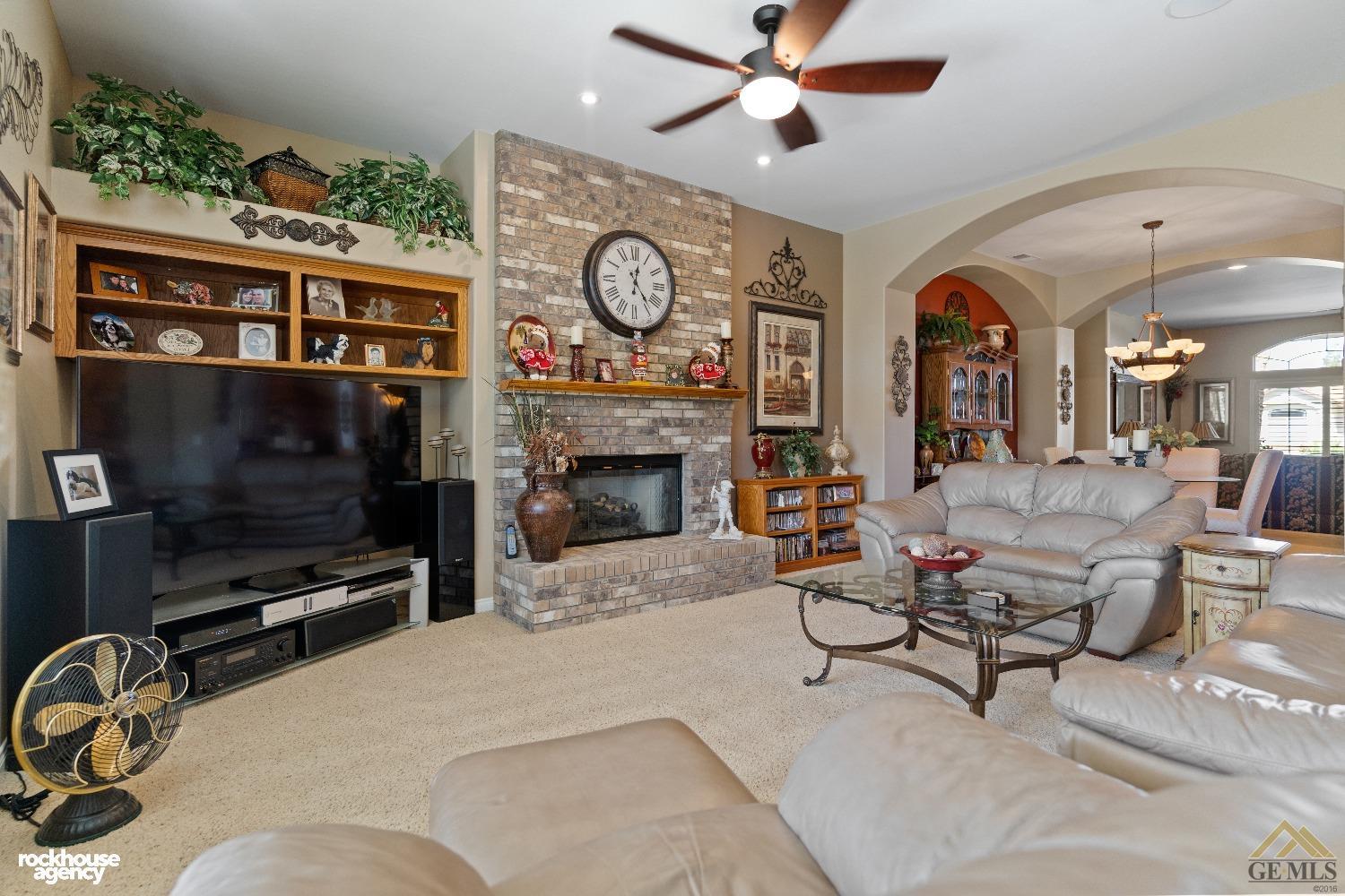 11809 Irwindale Avenue — photo 18