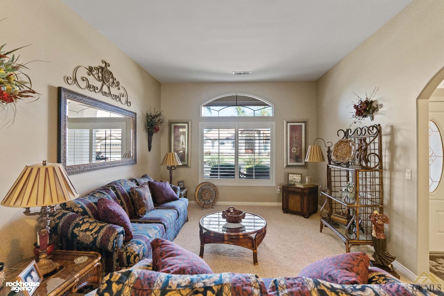 11809 Irwindale Avenue — photo 9