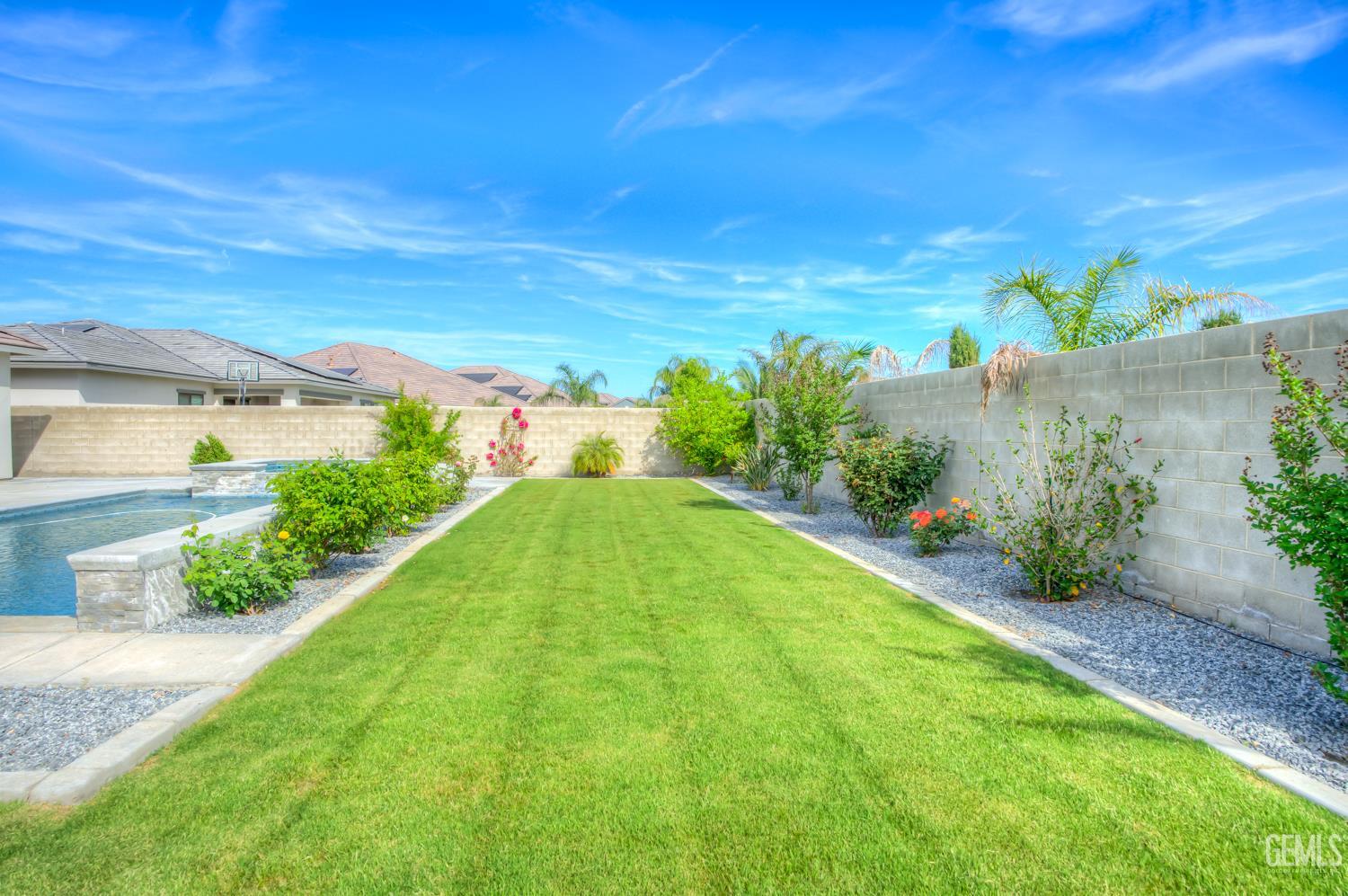 3702 Marian Way — photo 45