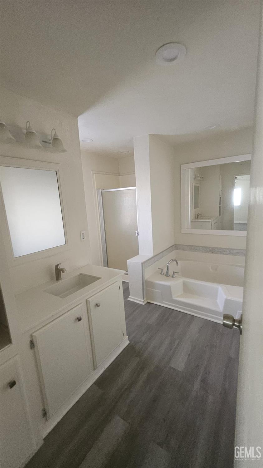 6601 Eucalyptus Drive — photo 18