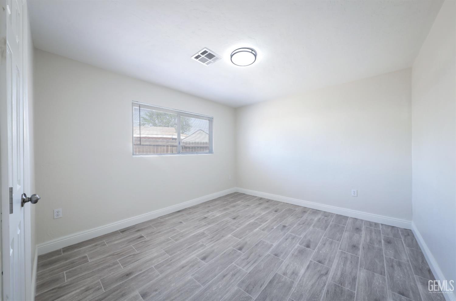 5801 Gowdy Lane — photo 22