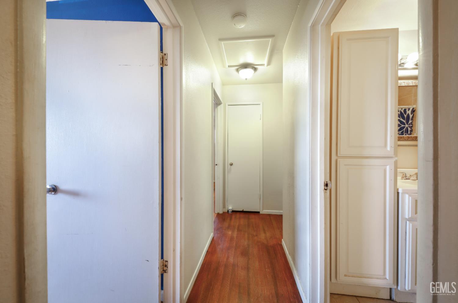 2800 N Pomona Street — photo 17