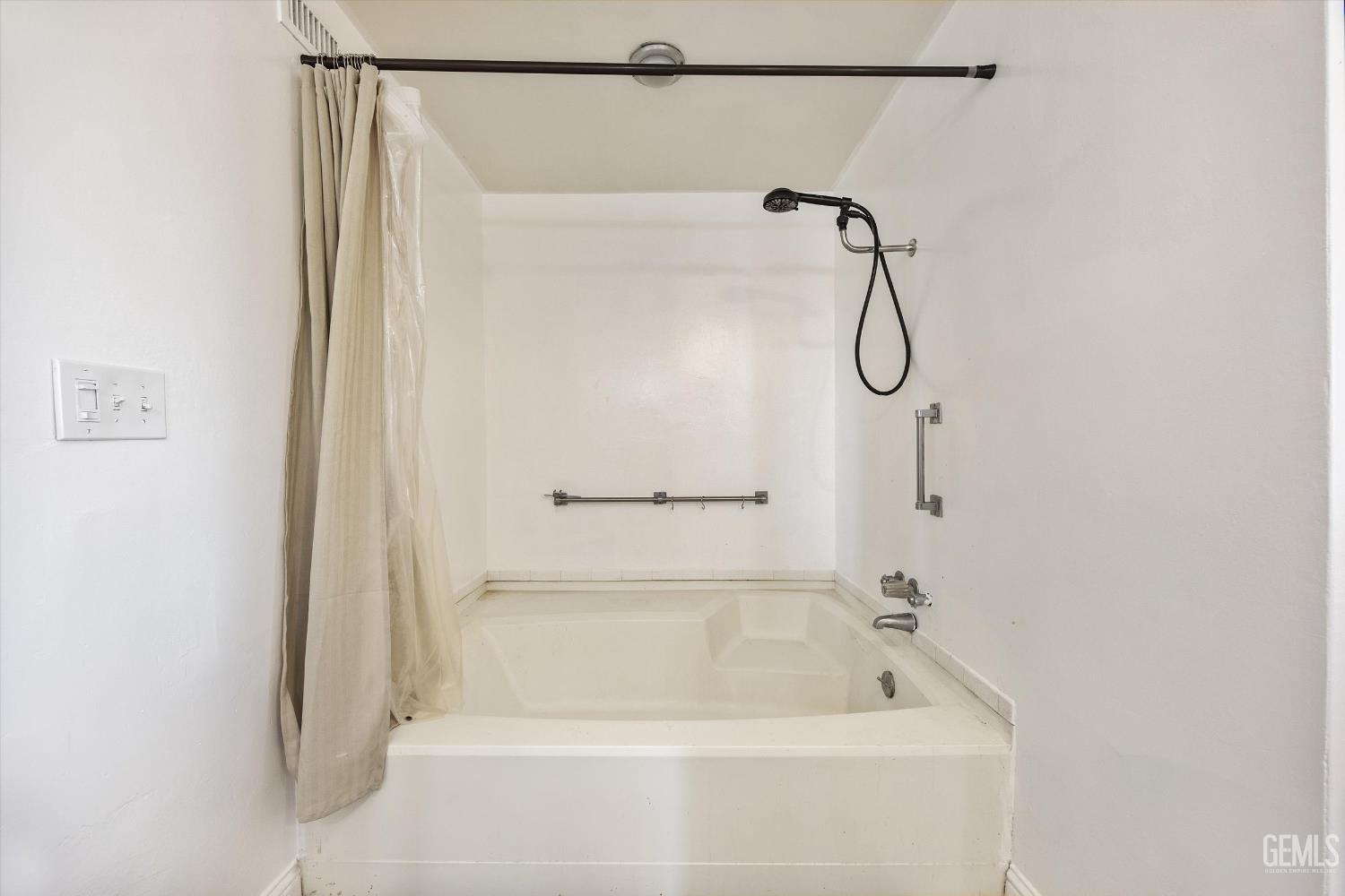 552 Pepper Drive — photo 31