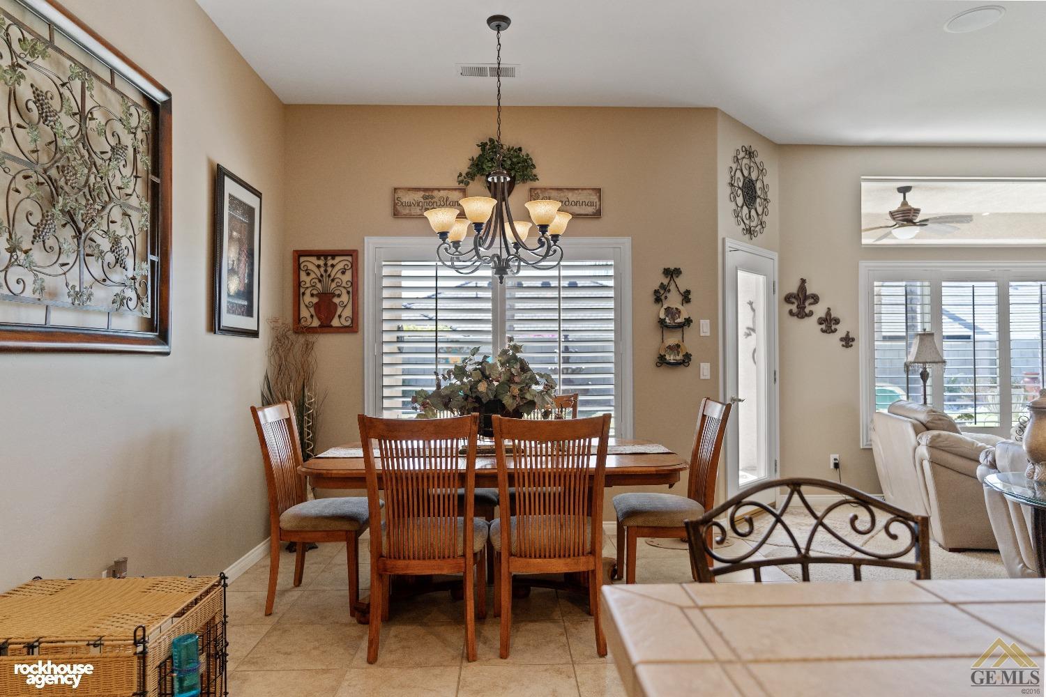 11809 Irwindale Avenue — photo 25