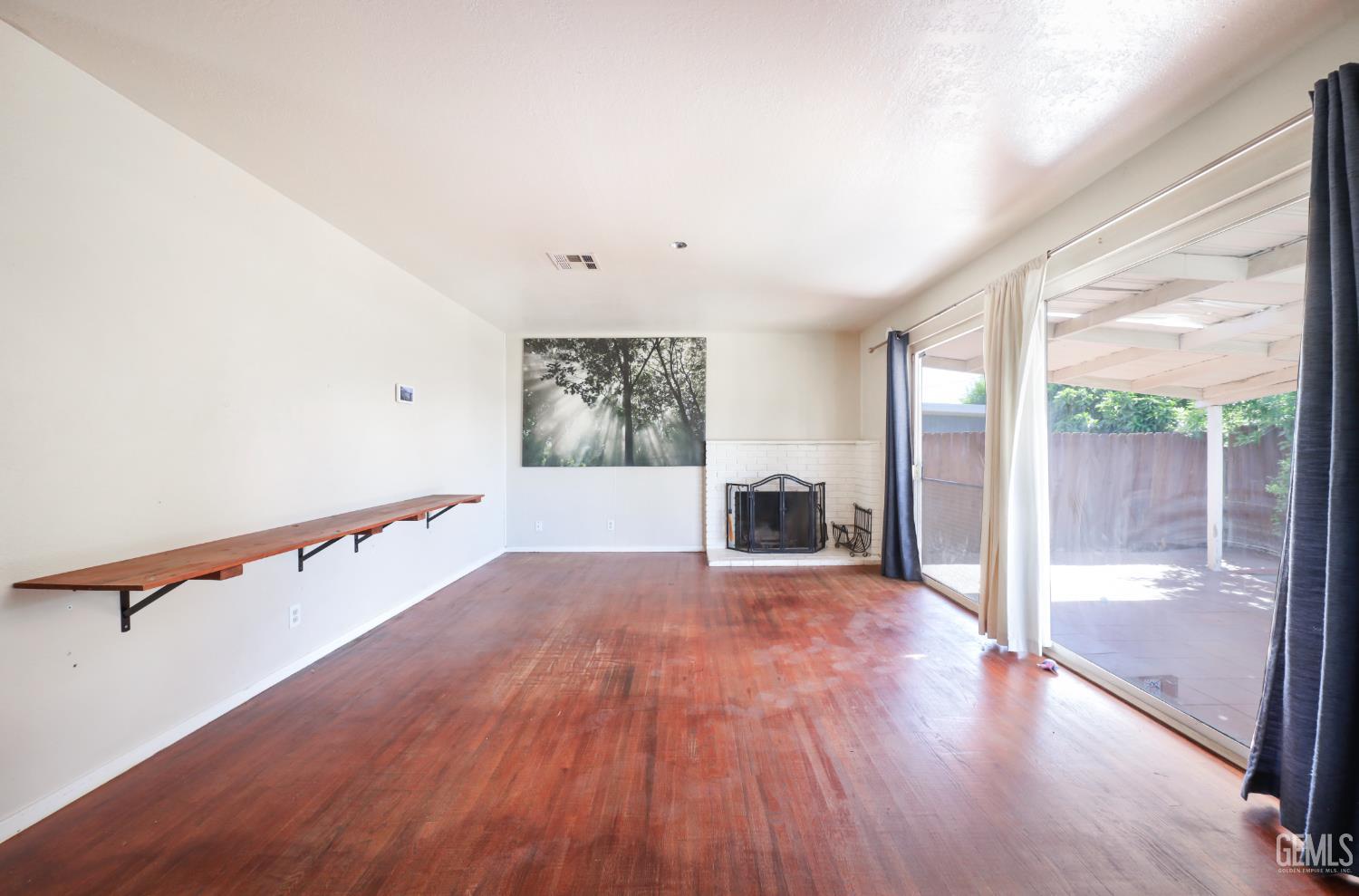 2800 N Pomona Street — photo 19
