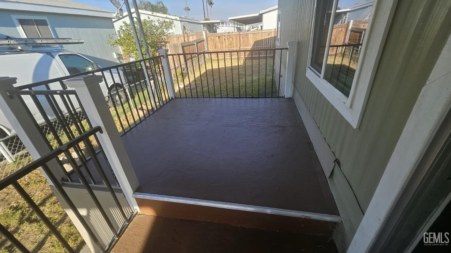6601 Eucalyptus Drive — photo 34