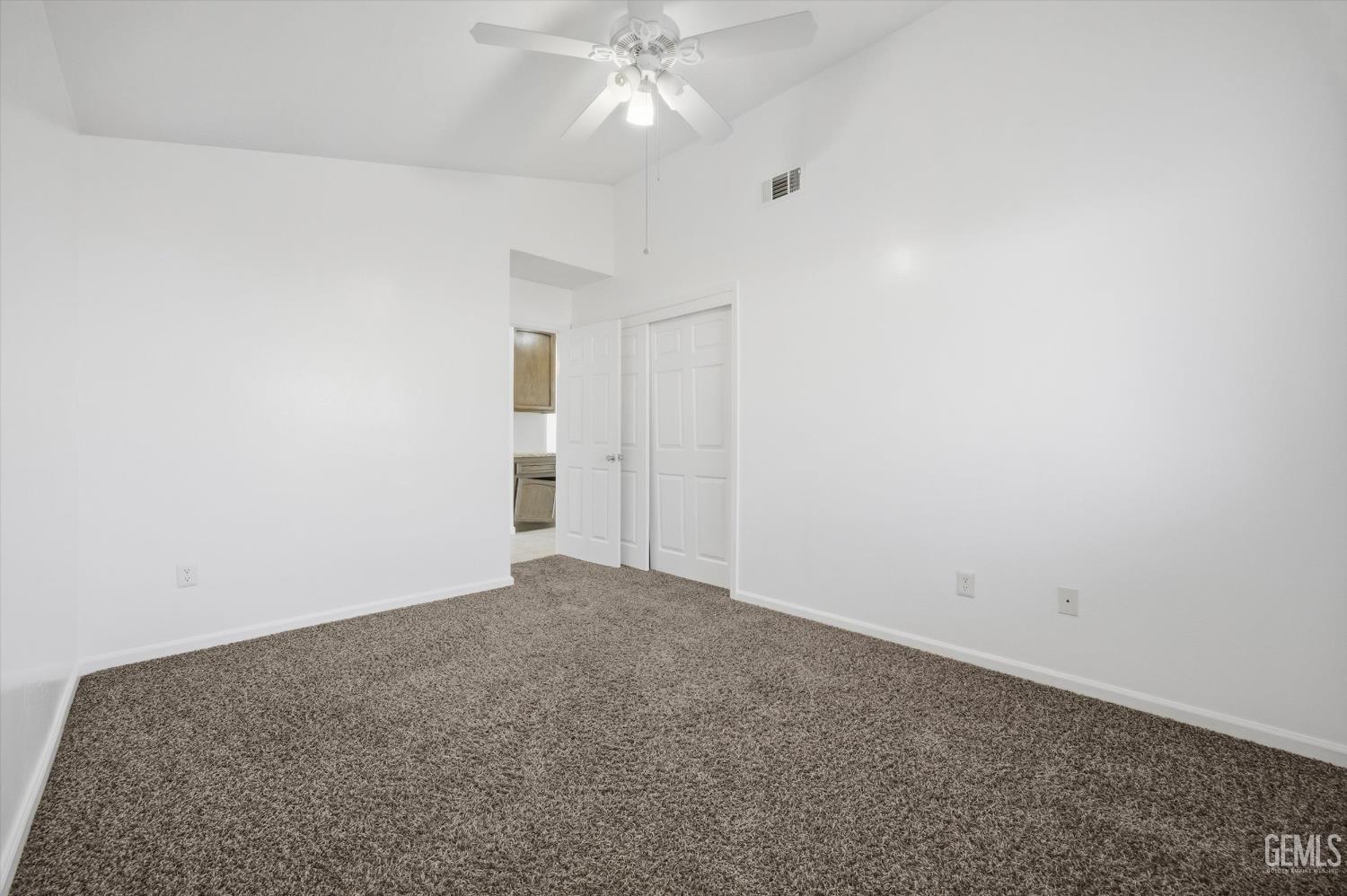 11513 Jenlee Avenue — photo 29