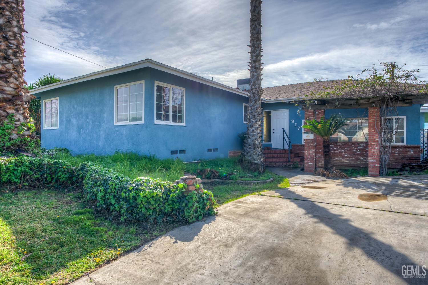 917 Stanford Court — photo 3