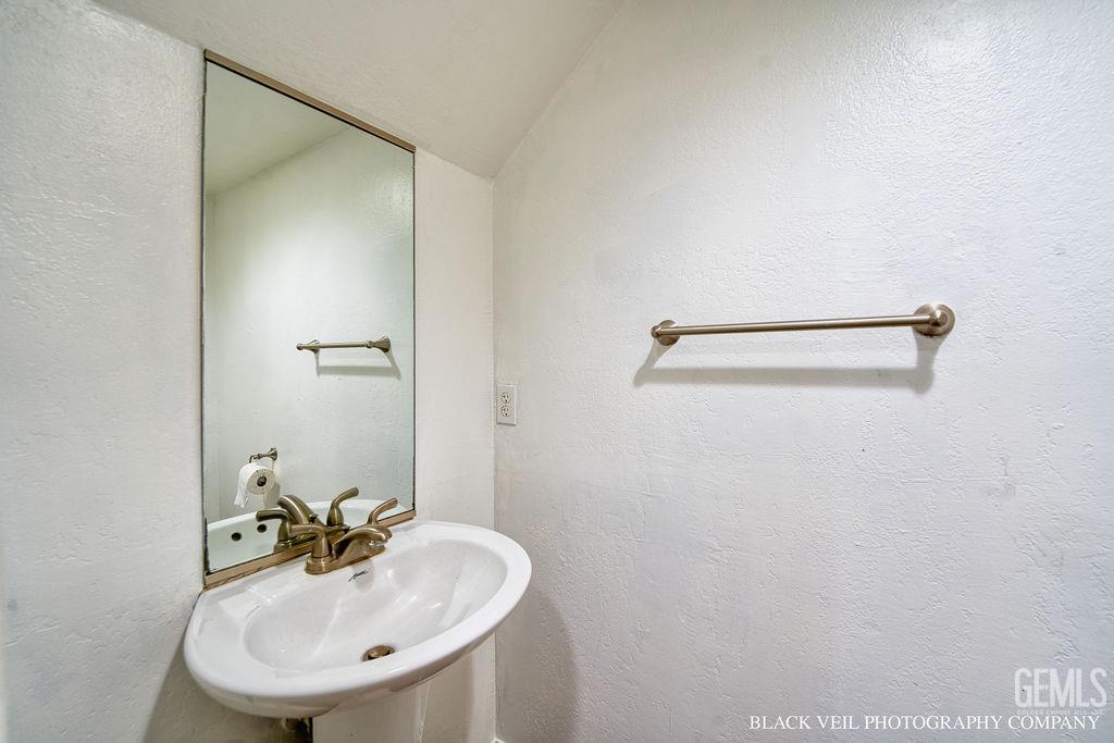 3600 O Street — photo 14