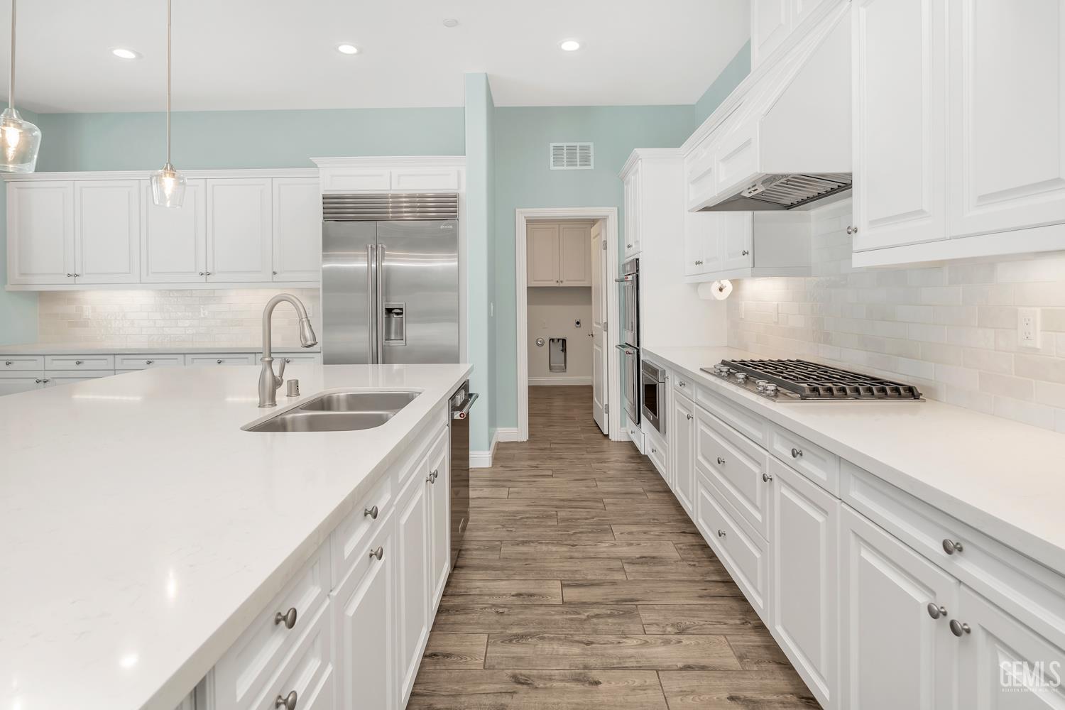 3702 Marian Way — photo 23