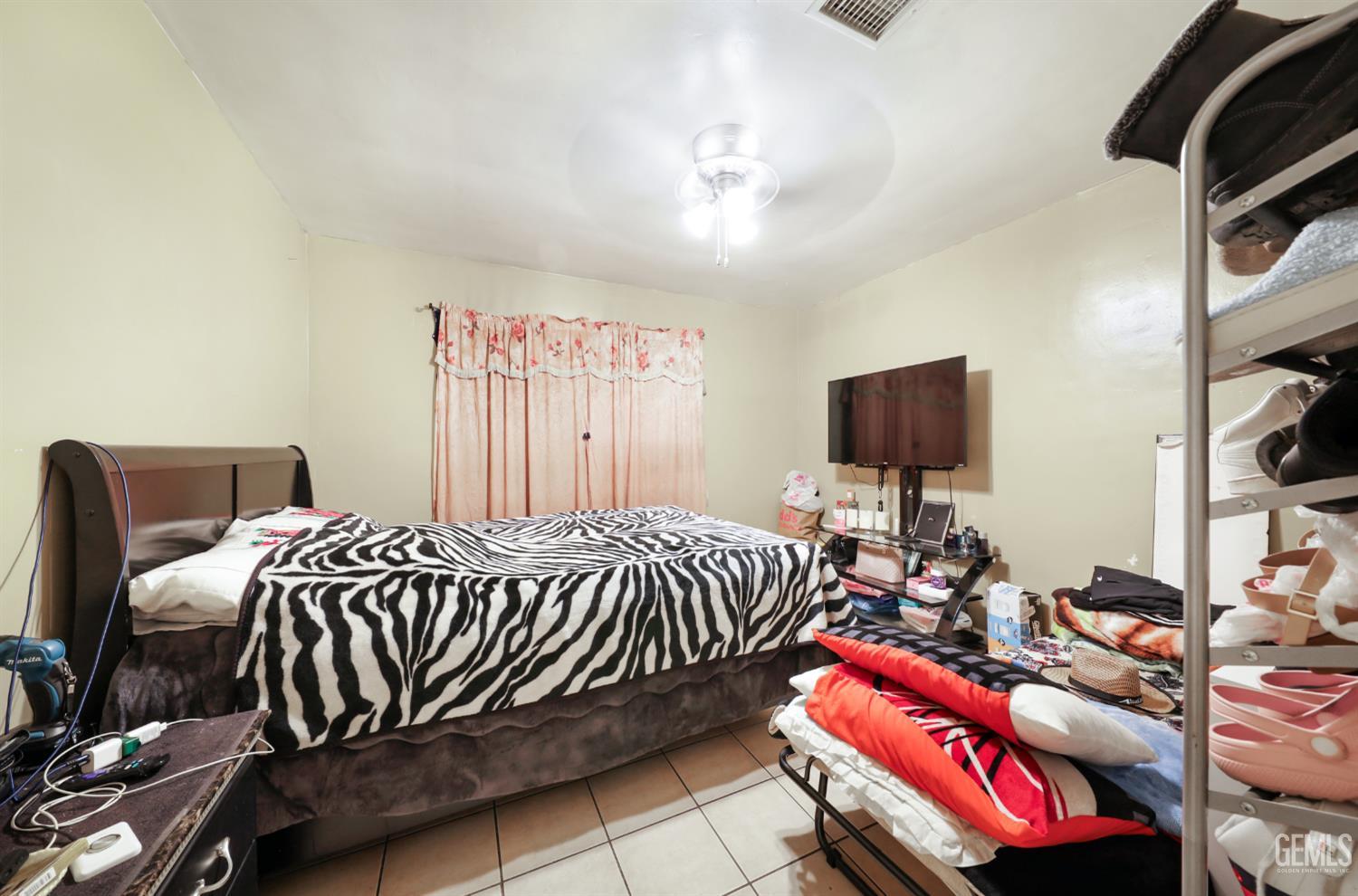 1318 Vale Street — photo 13