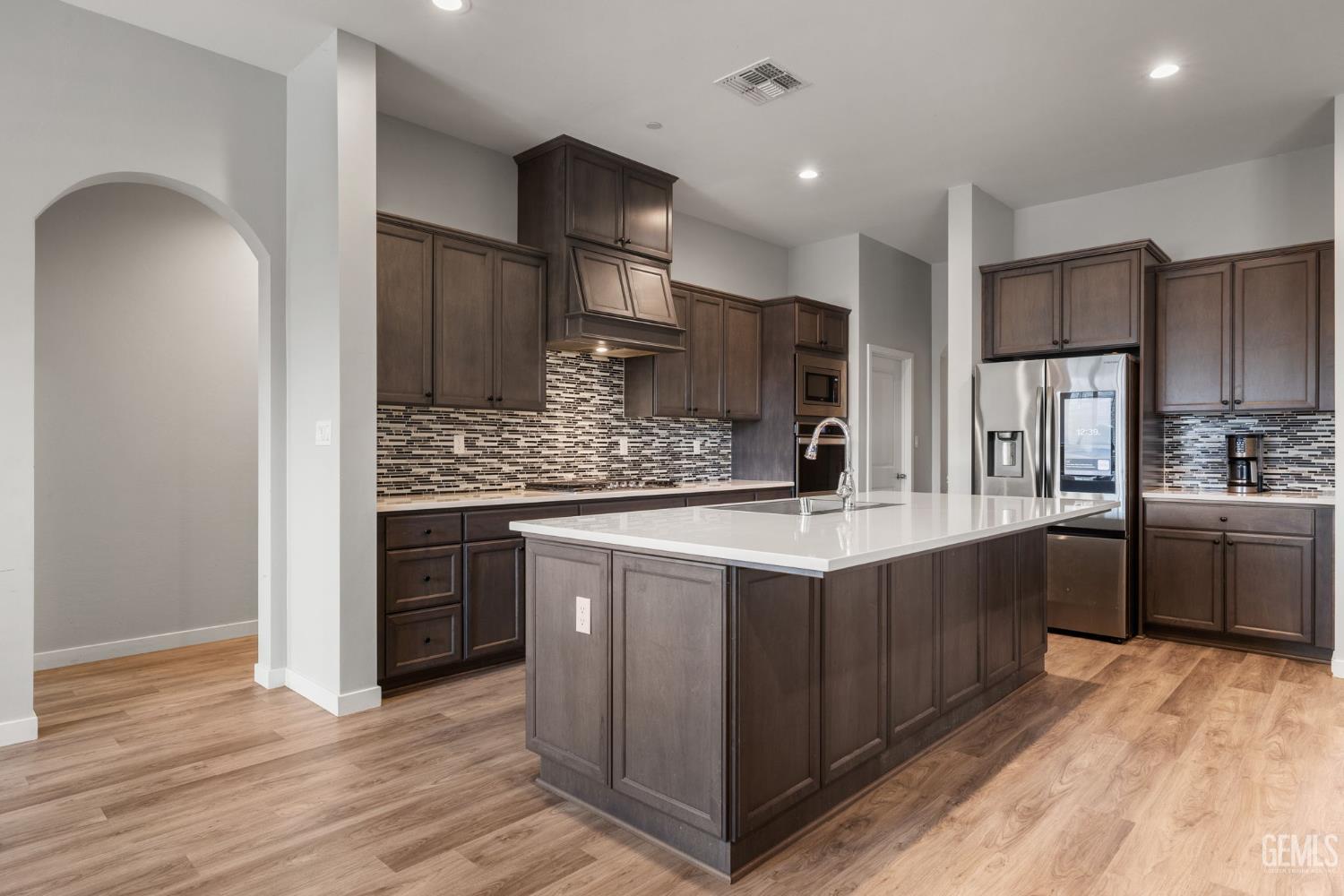 15811 Waterford Street — photo 20