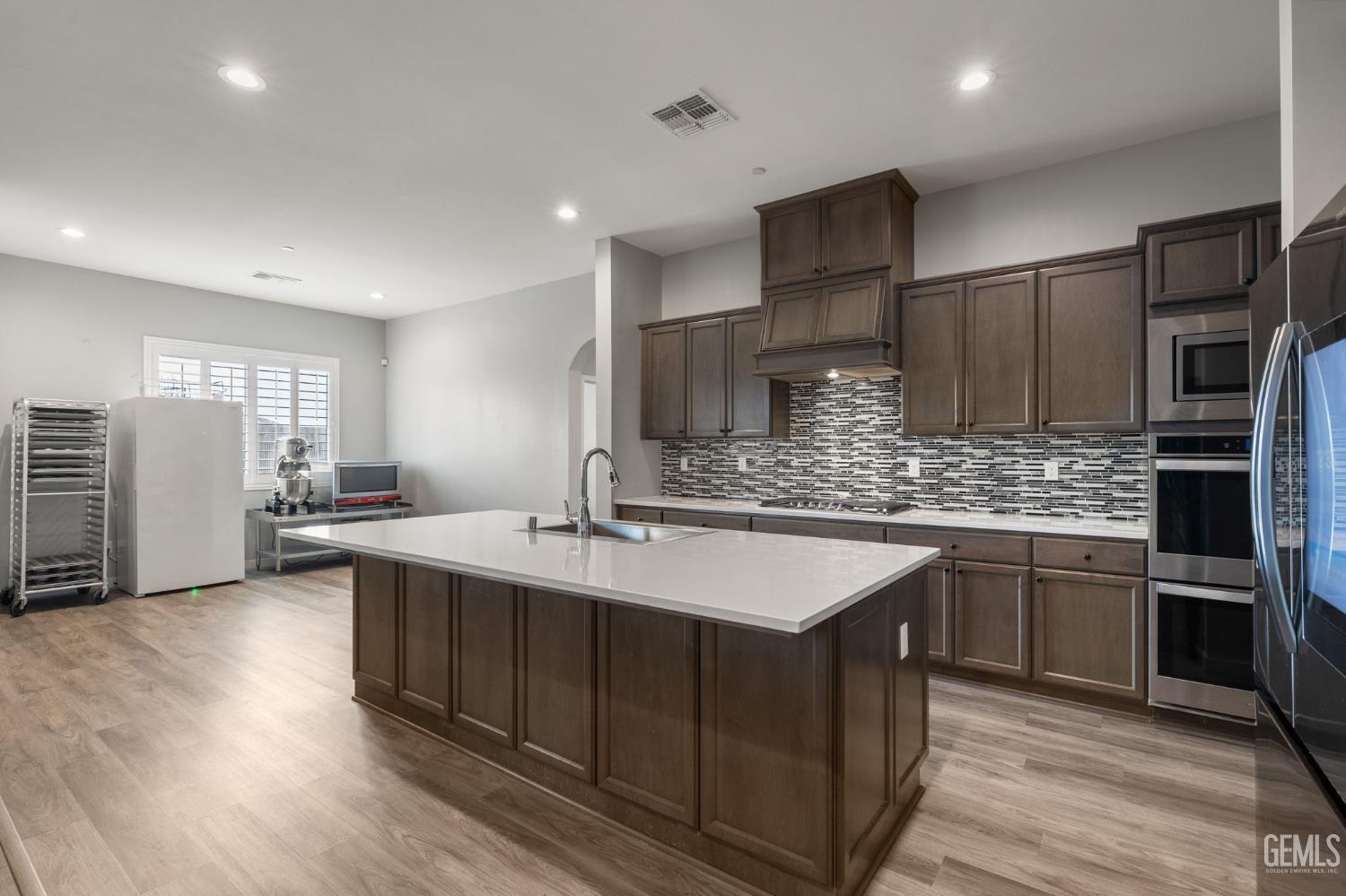 15811 Waterford Street — photo 19