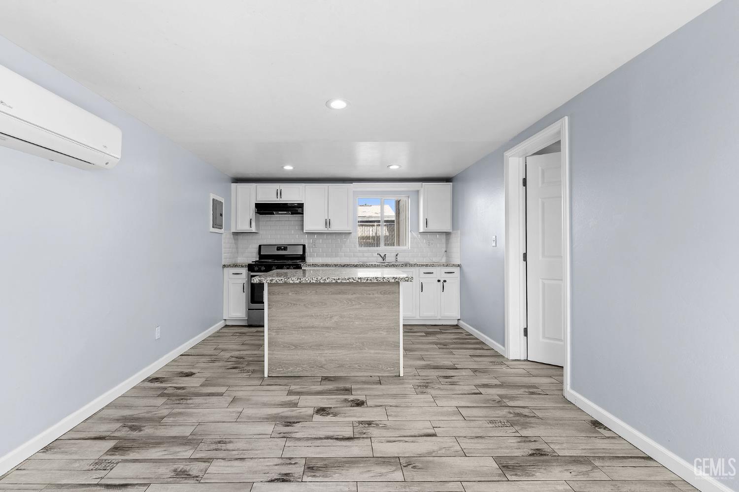 303 El Tejon Avenue — photo 26