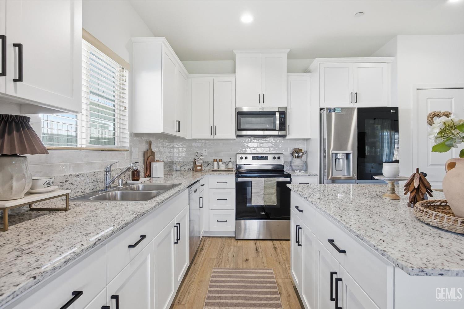 910 Hartlepool Avenue — photo 23