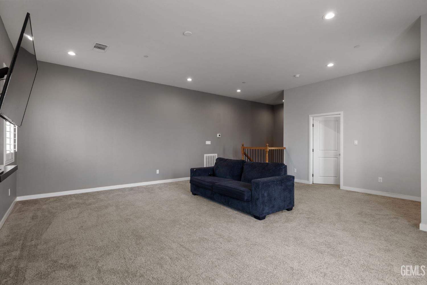 15811 Waterford Street — photo 50