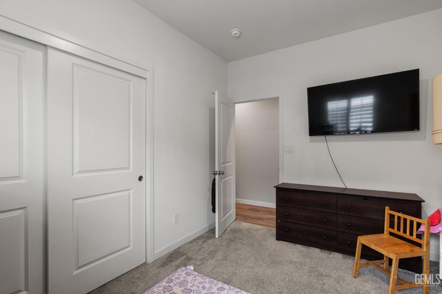 15811 Waterford Street — photo 38