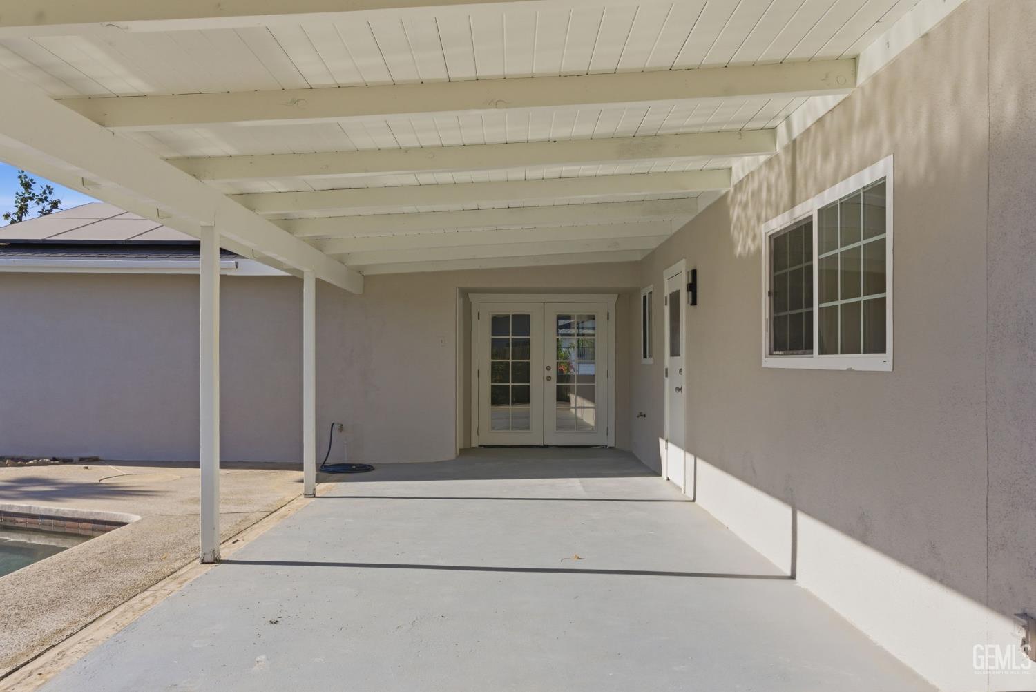 2101 Westminster Drive — photo 33