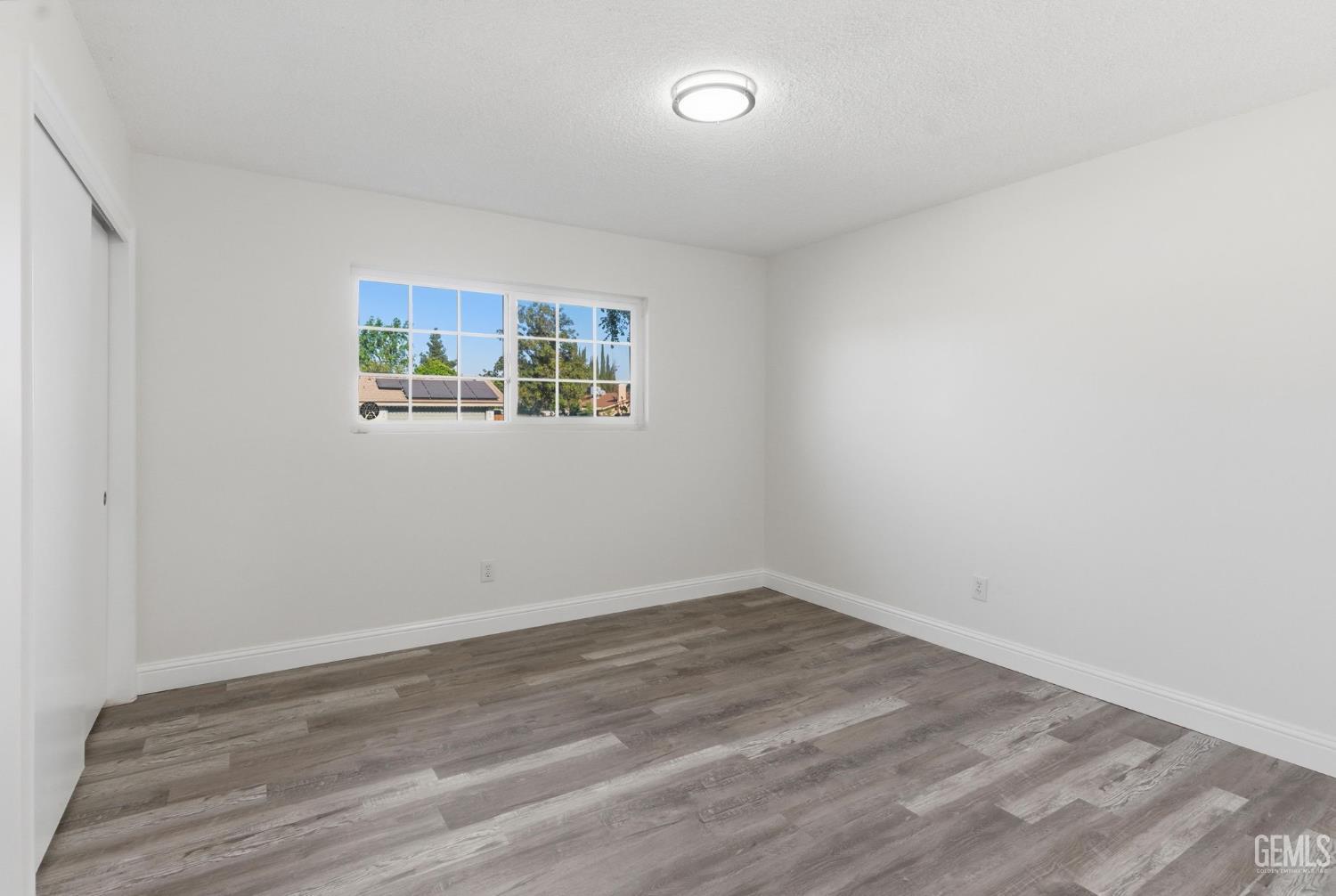 2101 Westminster Drive — photo 20