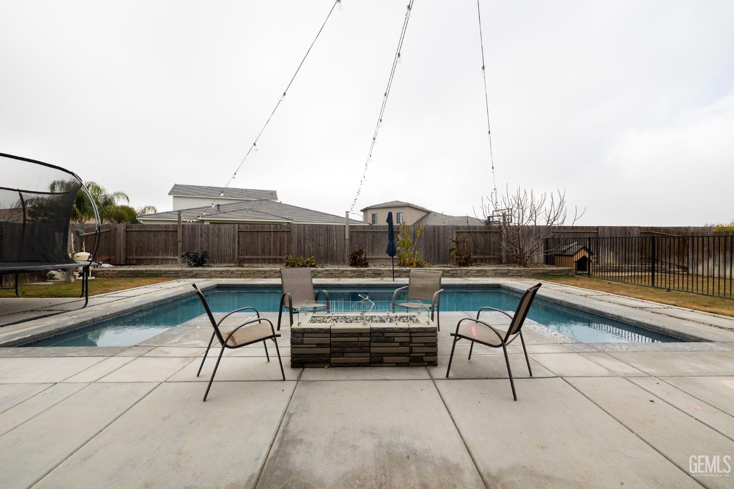 15811 Waterford Street — photo 66
