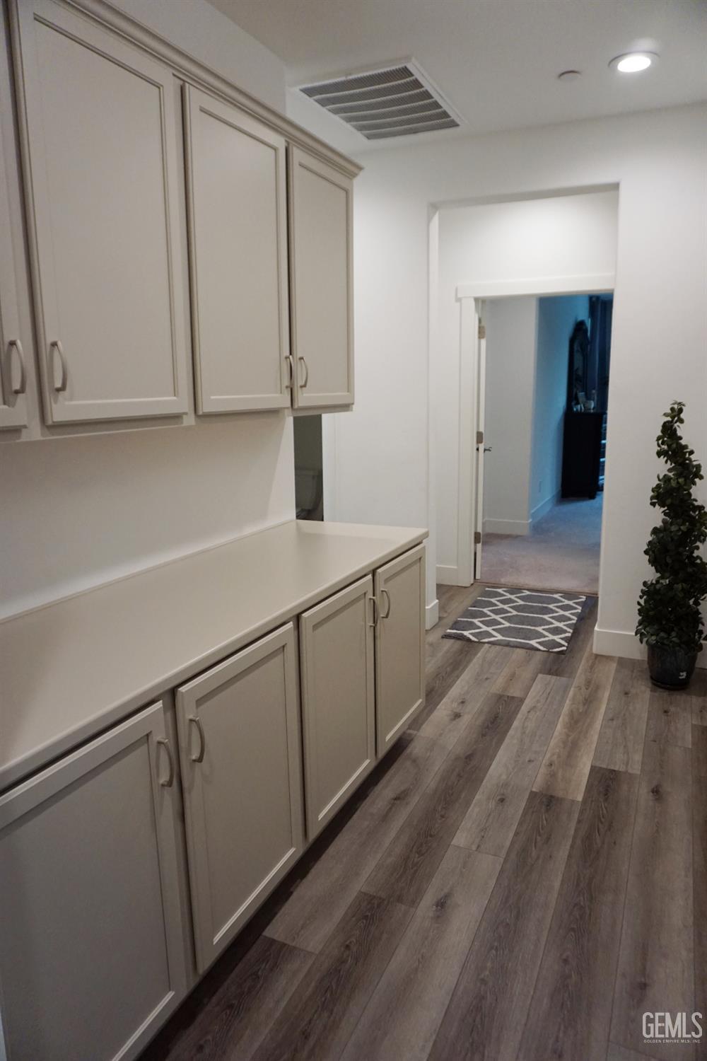 14615 Bromshire Street — photo 13