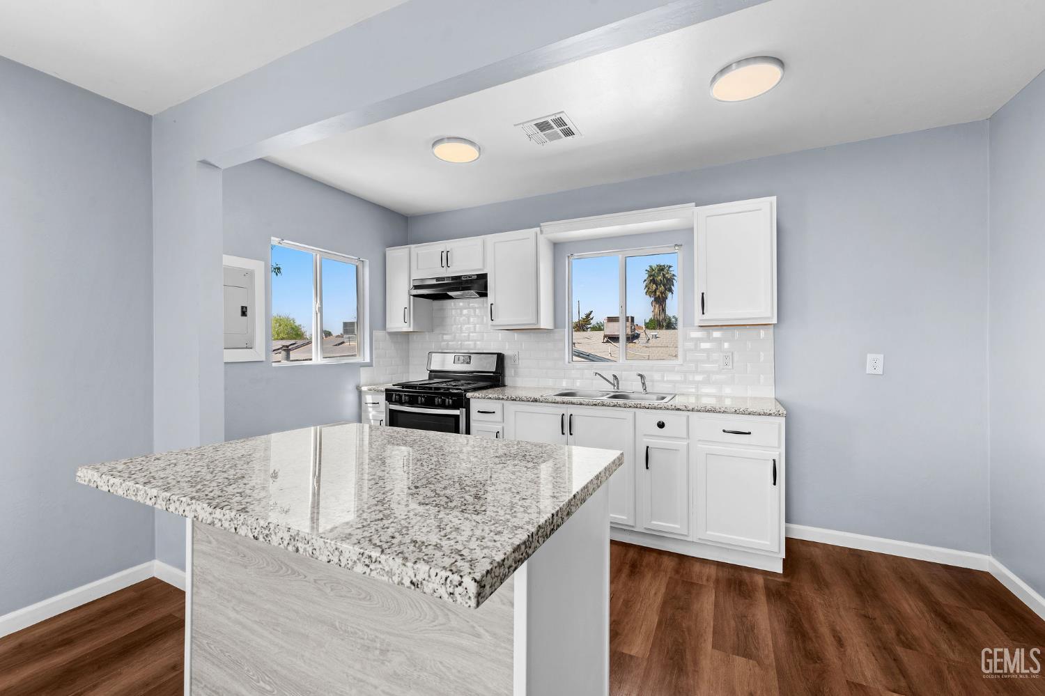303 El Tejon Avenue — photo 34