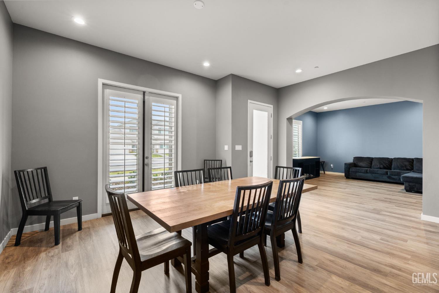 15811 Waterford Street — photo 9