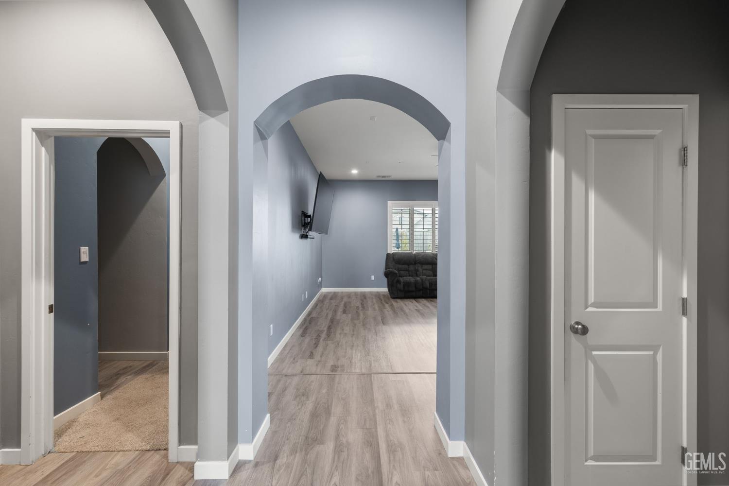 15811 Waterford Street — photo 14